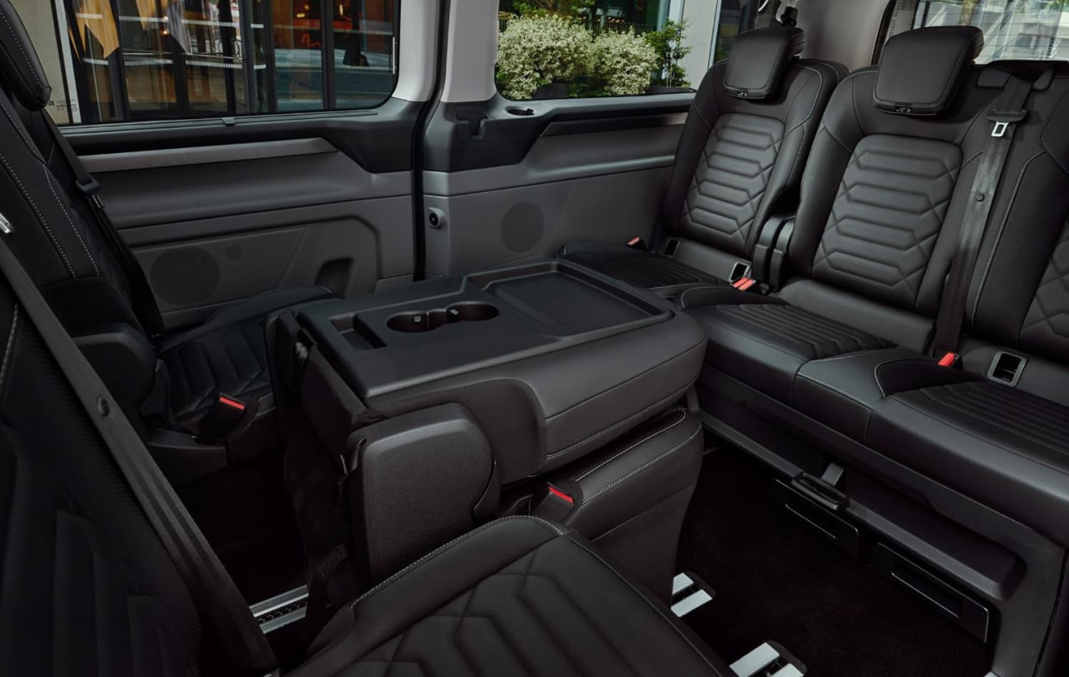 diseño interior Ford Tourneo Custom