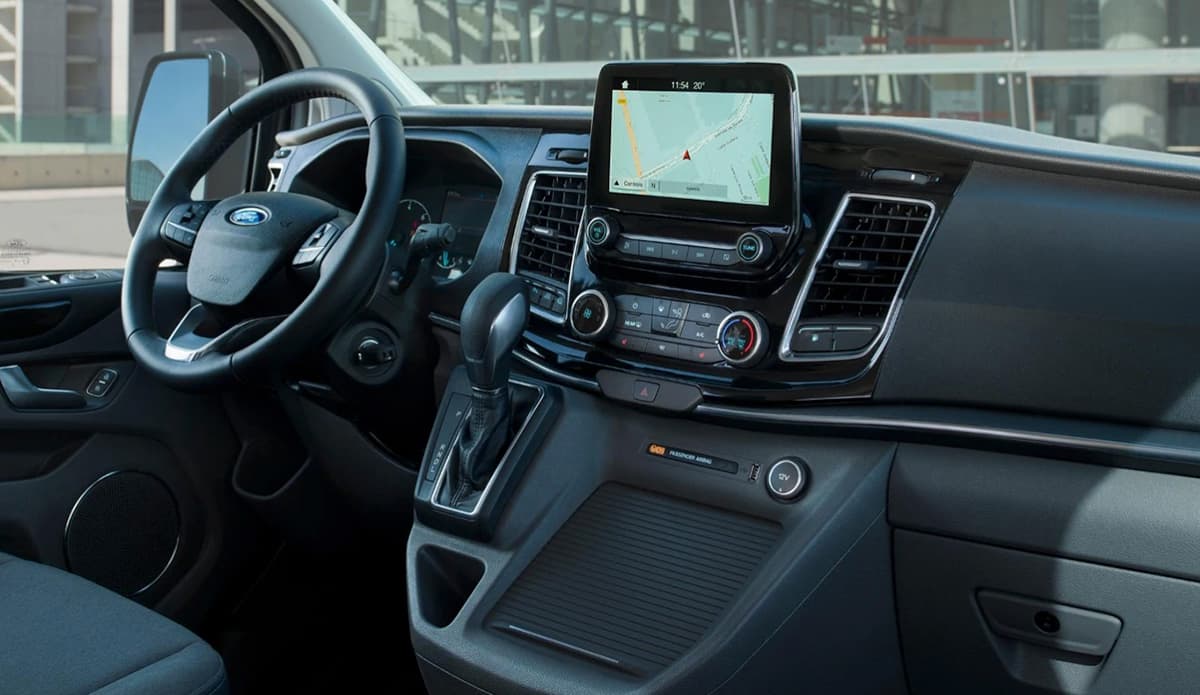 ford tourneo custom equipamiento
