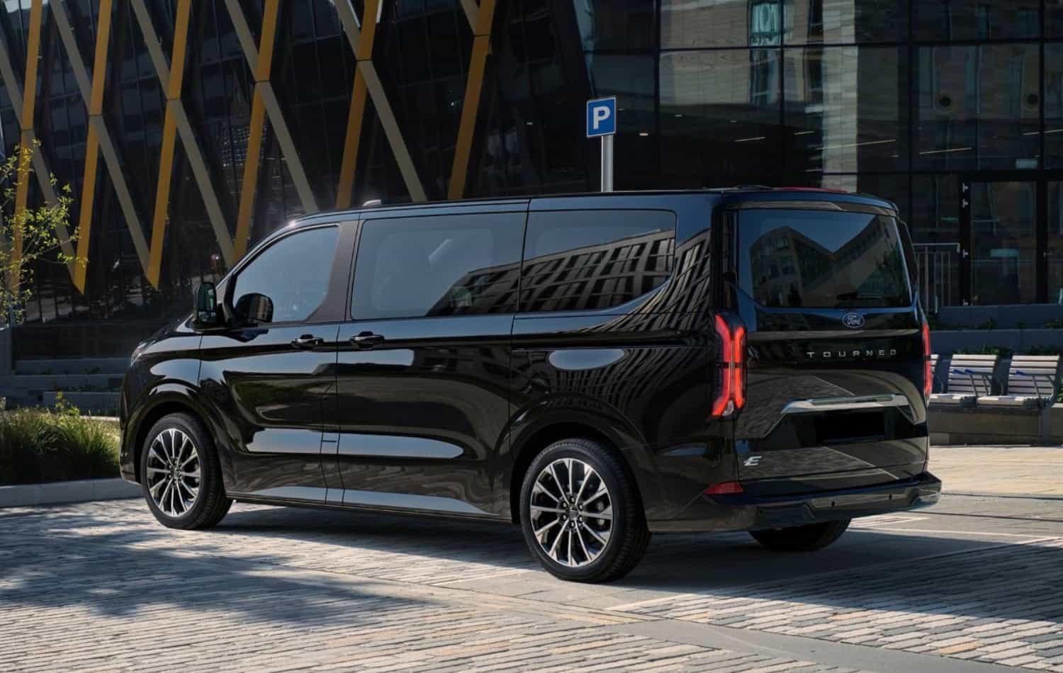 parte trasera Ford Tourneo Custom